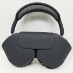 airpods-max-space-gray-con-estuche-con-detalle-2025050500004