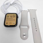 apple-watch-series-5-44mm-color-space-gray-con-correa-de-silicon-beige-2025091200001