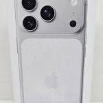 iphone-17-pro-512gb-libre-de-fabrica-color-silver-con-bandeja-sim-nuevo-sellado-2026011200003