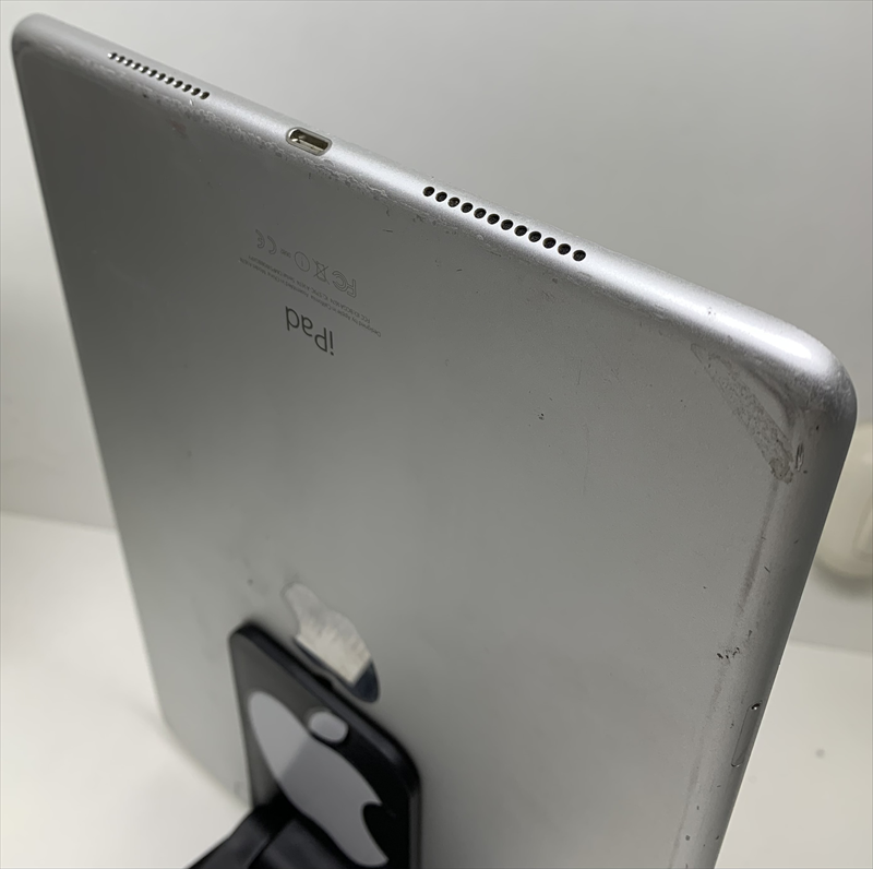 ipad-pro-9-7-primera-generacion-wifi--3g-32gb-libre-de-fabrica-color-blanca-2024090500006