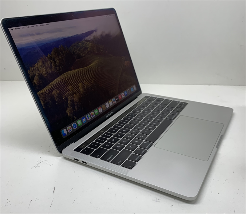 macbook-pro-13-pulgadas-ano-2019-color-plateada--intel-core-i5-8gb-ram-y-128gb-ssd-2024091700001