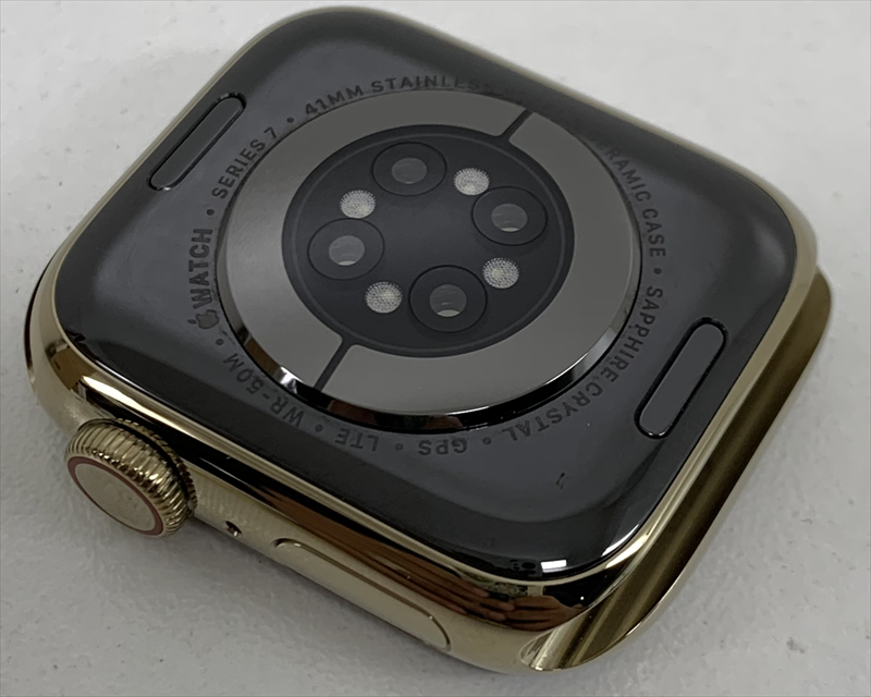 apple-watch-series-7-41mm-32gb-color-dorado-version-stainless-steel-gold-con-correa-silicon-amarilla-2024101200005