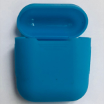 estuche-airpods-de-silicon-celeste-codigo-11-202201030001