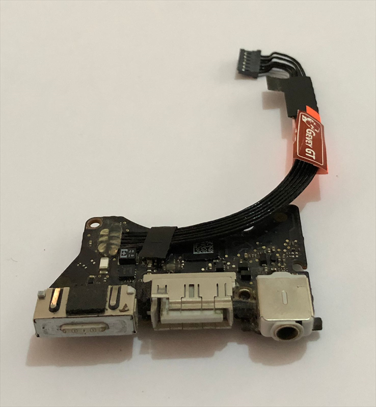 conector-de-carga-macbook-modelo-a1465-macbook-air-11-pulgadas-ano-2013-a-2015-original-usada-202203120003