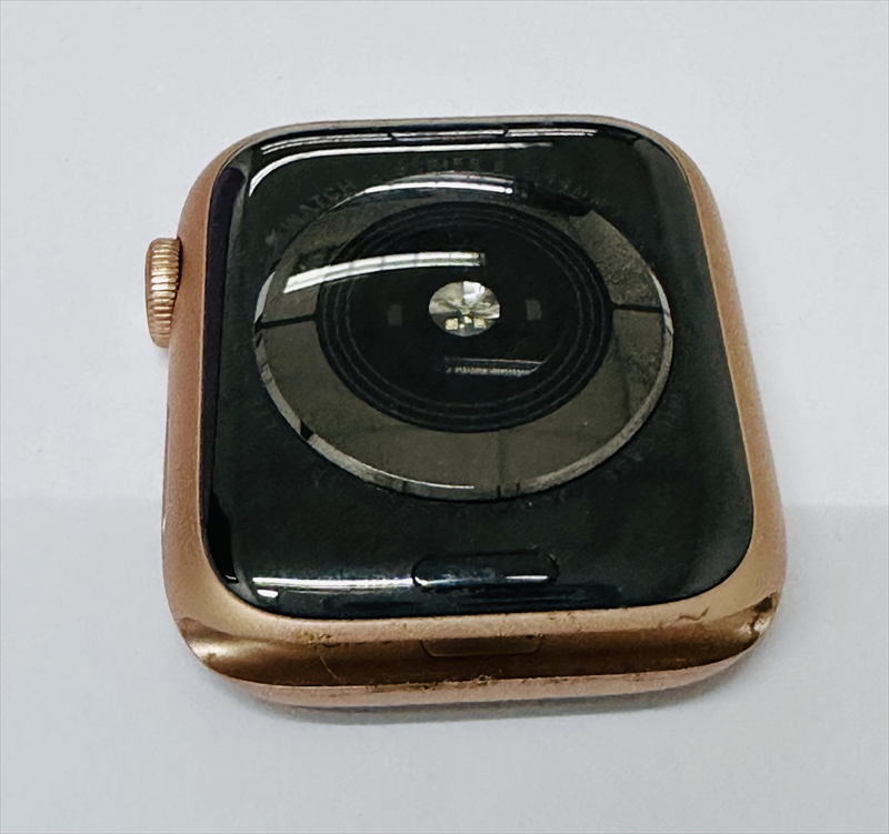 housing-apple-watch-series-5-40mm-dorado-original-usado-2023100700001